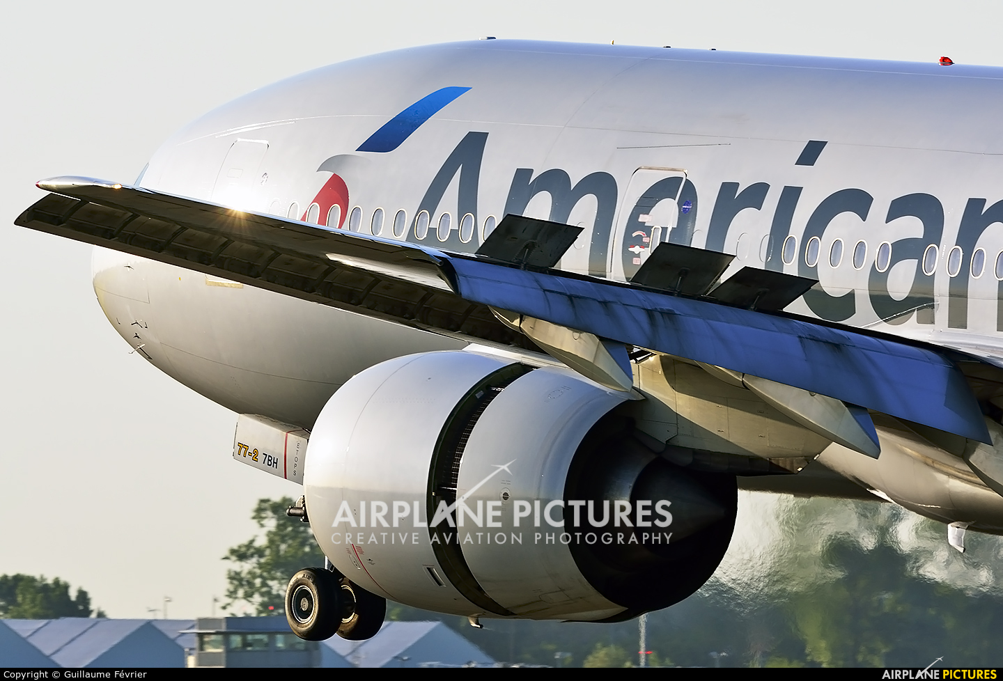American Airlines N779AN aircraft at Paris - Charles de Gaulle