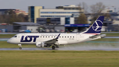 SP-LDG - LOT - Polish Airlines Embraer ERJ-170 (170-100)