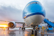 PH-BHC - KLM Boeing 787-9 Dreamliner aircraft