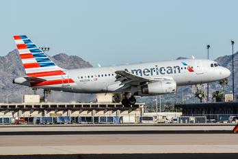 N823AW - American Airlines Airbus A319