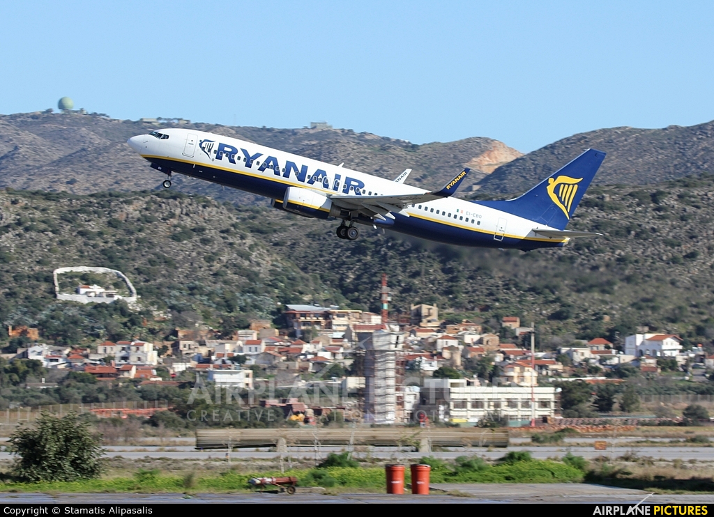 Ryanair EI-EBO aircraft at Chania
