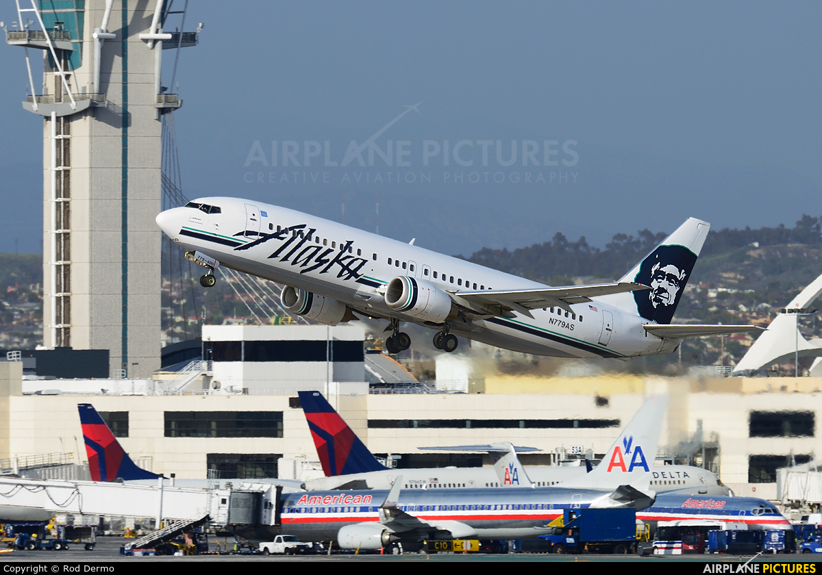 Alaska Airlines N779AS aircraft at Los Angeles Intl