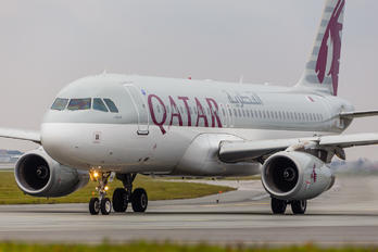 A7-AHH - Qatar Airways Airbus A320