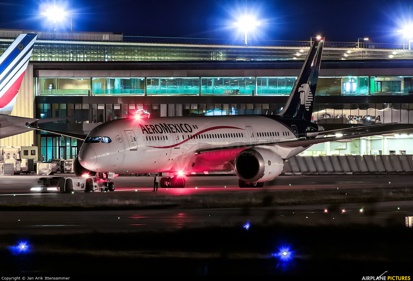 Aeromexico N967AM aircraft at Paris - Charles de Gaulle