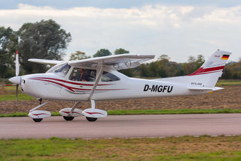 D-MGFU - Private AirLony Skylane UL