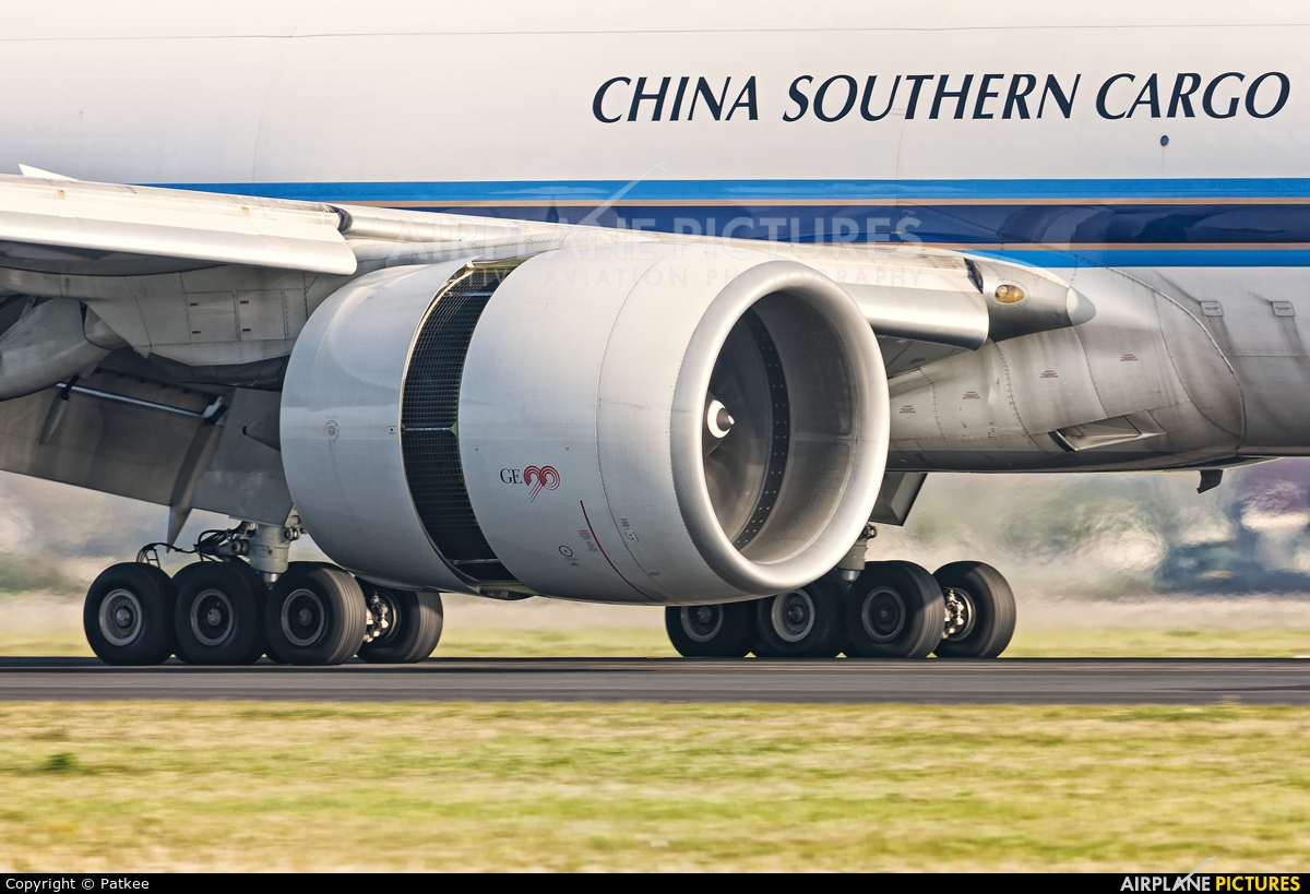 China Southern Cargo B-2080 aircraft at Amsterdam - Schiphol