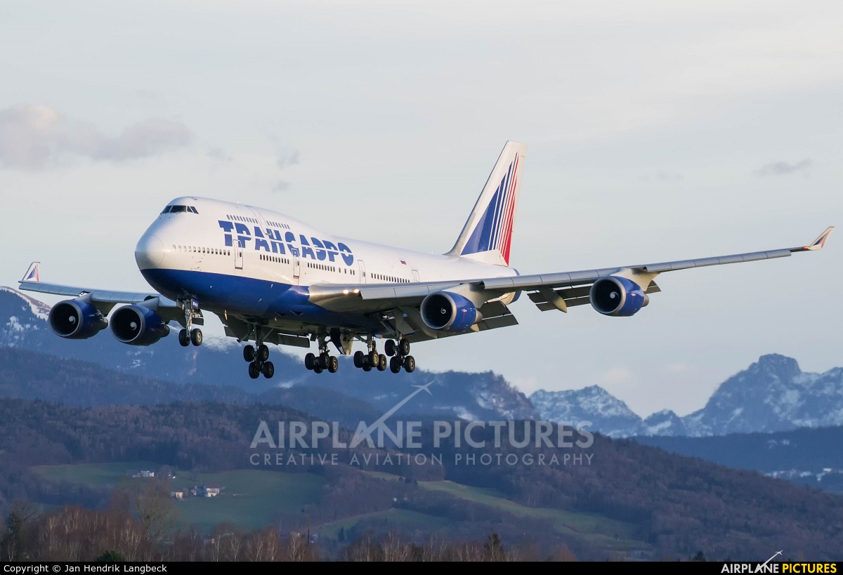 Transaero Airlines VQ-BHX aircraft at Salzburg