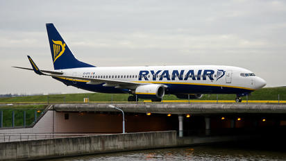 EI-EFG - Ryanair Boeing 737-800