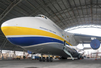UR-82007 - Antonov Airlines /  Design Bureau Antonov An-124