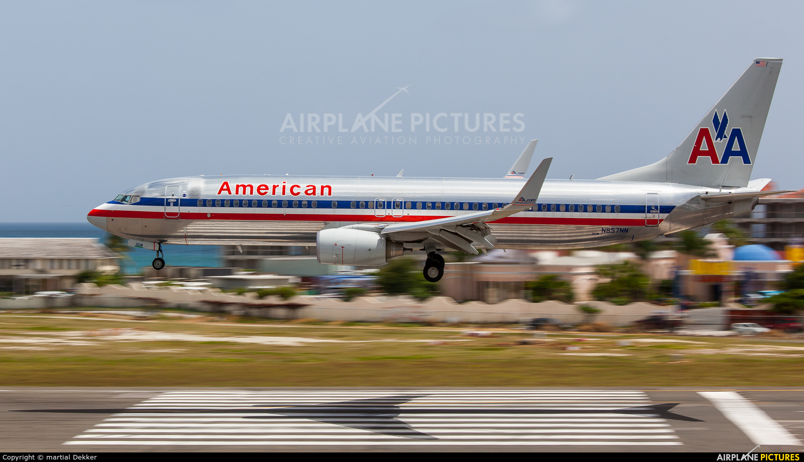 American Airlines N857NN aircraft at Sint Maarten - Princess Juliana Intl