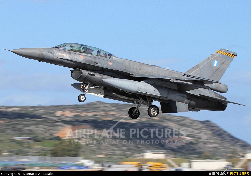 Greece - Hellenic Air Force 605 aircraft at Chania