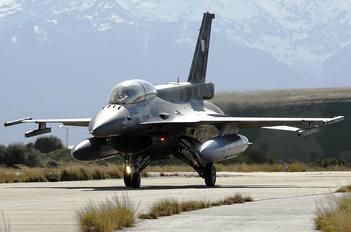 611 - Greece - Hellenic Air Force Lockheed Martin F-16D Fighting Falcon