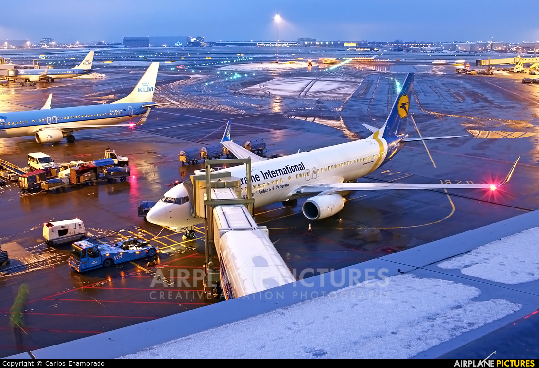 Ukraine International Airlines UR-PSB aircraft at Amsterdam - Schiphol