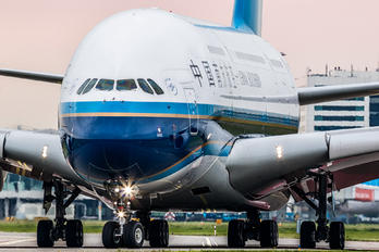 B-6136 - China Southern Airlines Airbus A380