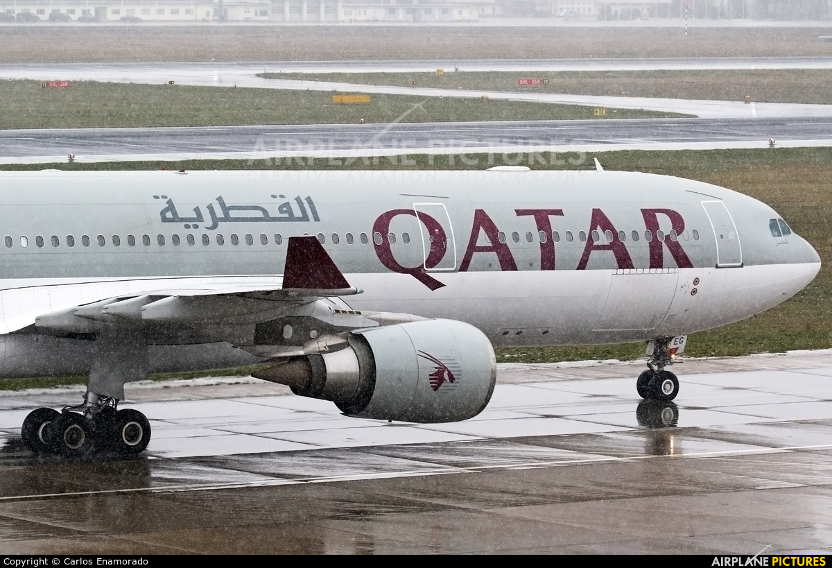 Qatar Airways A7-AEG aircraft at Berlin - Tegel