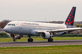 OO-TCQ - Brussels Airlines Airbus A320