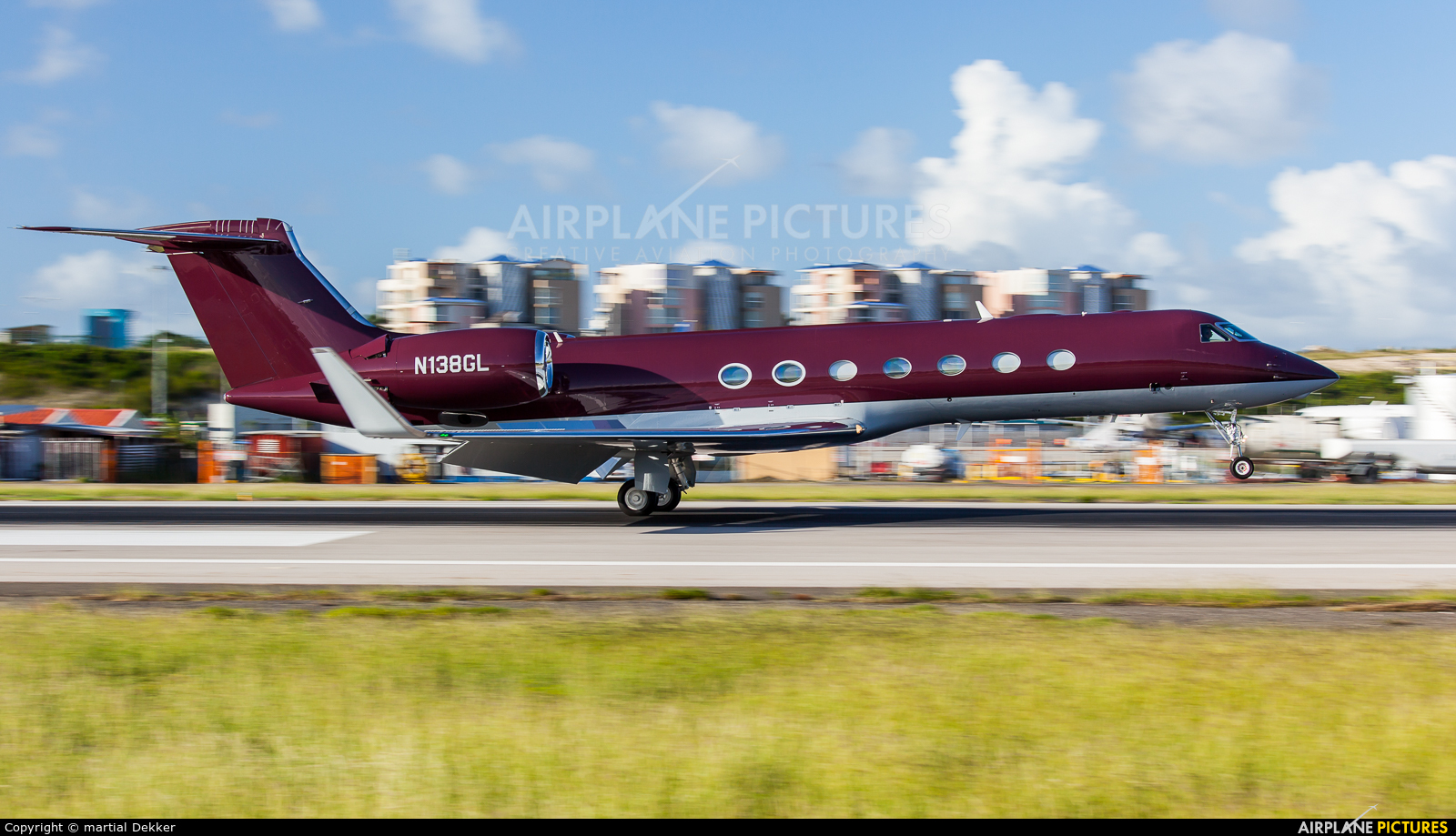Private N138GL aircraft at Sint Maarten - Princess Juliana Intl