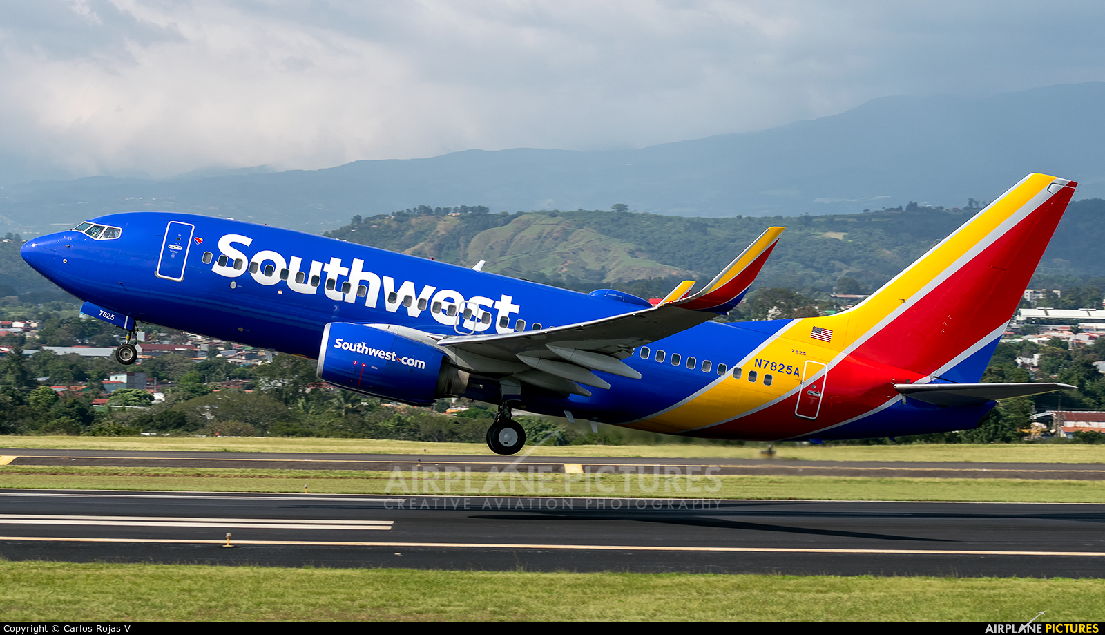 Southwest Airlines N7825A aircraft at San Jose - Juan Santamaría Intl