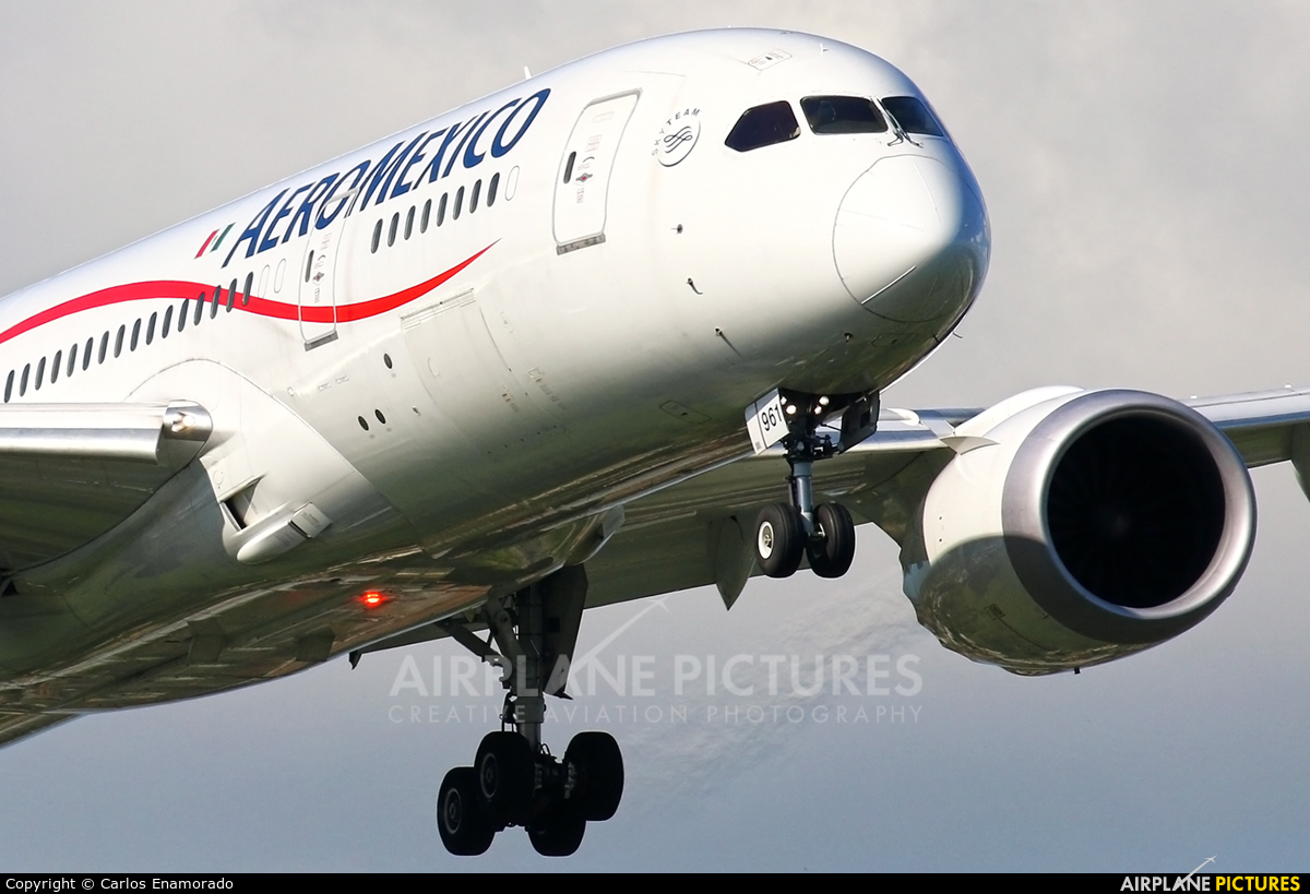 Aeromexico N961AM aircraft at London - Heathrow
