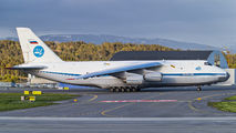 RA-82039 - 224 Flight Unit Antonov An-124 aircraft