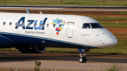 PR-AYZ - Azul Linhas Aéreas Embraer ERJ-195 (190-200)