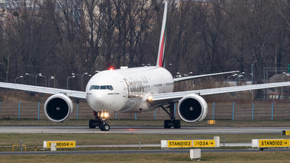 A6-EGT - Emirates Airlines Boeing 777-300ER