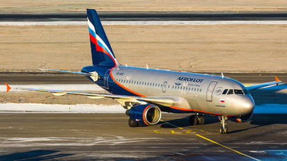 VQ-BCO - Aeroflot Airbus A319
