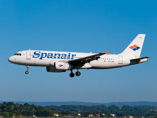 EC-IZK - Spanair Airbus A320
