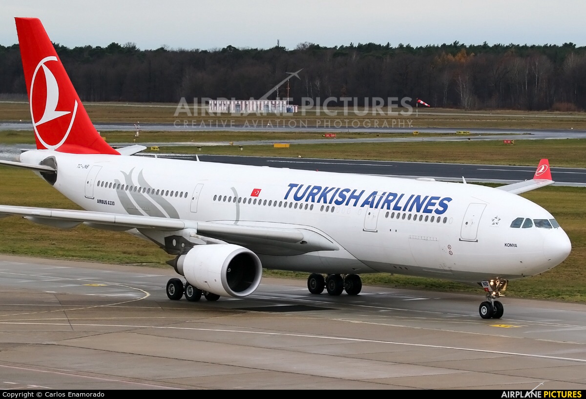 Turkish Airlines TC-JNB aircraft at Berlin - Tegel
