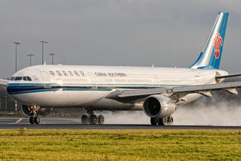 B-5965 - China Southern Airlines Airbus A330-300