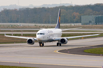 D-ABEH - Lufthansa Boeing 737-300
