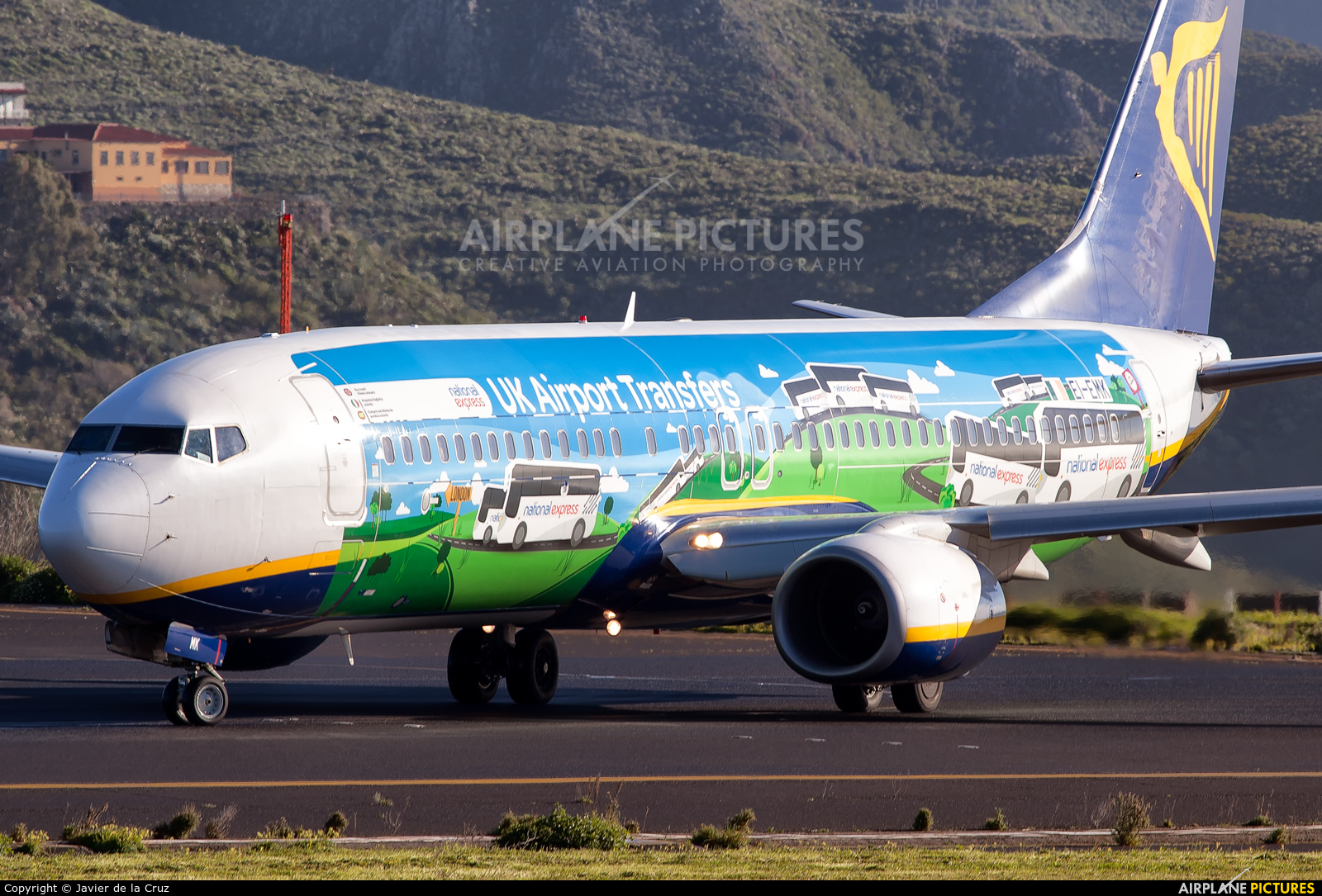 Ryanair EI-EMK aircraft at Tenerife Norte - Los Rodeos