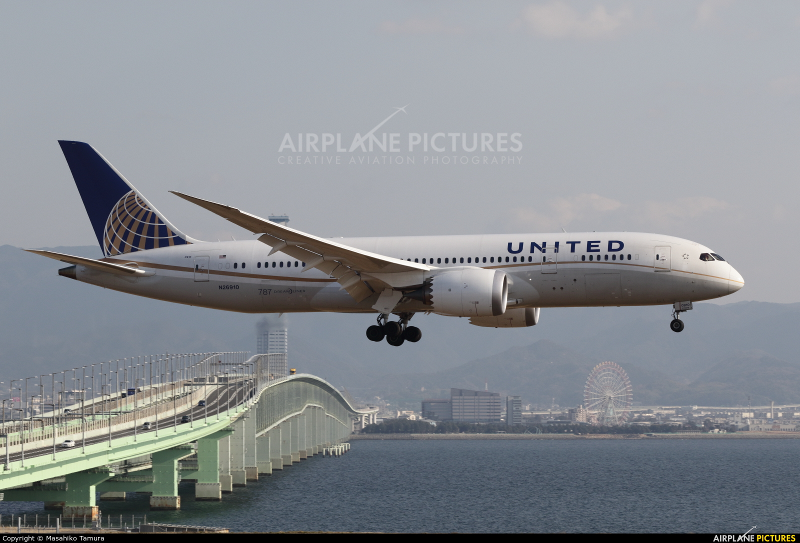 United Airlines N26910 aircraft at Kansai Intl