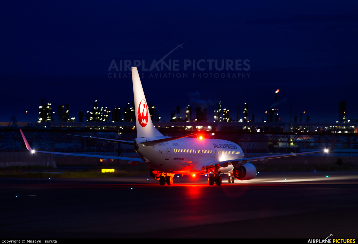 JAL - Express JA350J aircraft at Tokyo - Haneda Intl