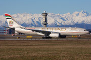 Etihad Airways A6-EYT image