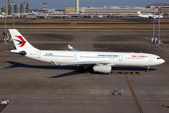 B-6128 - China Eastern Airlines Airbus A330-300