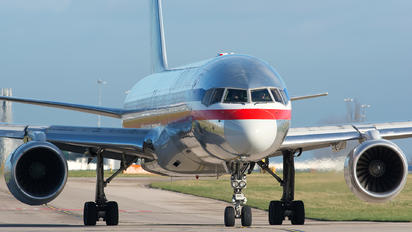N189AN - American Airlines Boeing 757-200