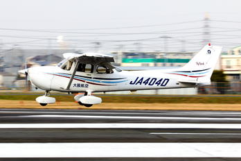 JA404D - Osaka Aviation Cessna 172 Skyhawk (all models except RG)