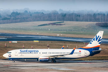 TC-SNJ - SunExpress Boeing 737-800