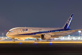 JA832A - ANA - All Nippon Airways Boeing 787-8 Dreamliner