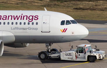 D-AKNU - Germanwings Airbus A319