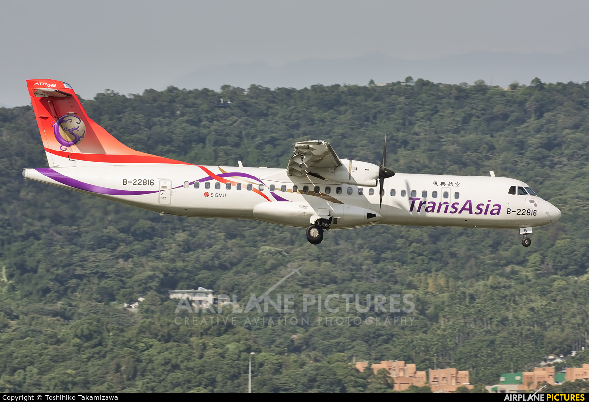 TransAsia Airways B-22816 aircraft at Taipei Sung Shan/Songshan Airport