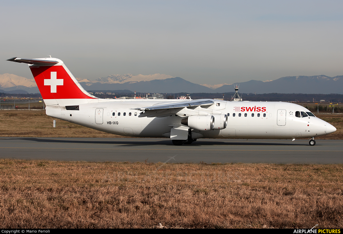 Swiss HB-IXQ aircraft at Milan - Malpensa