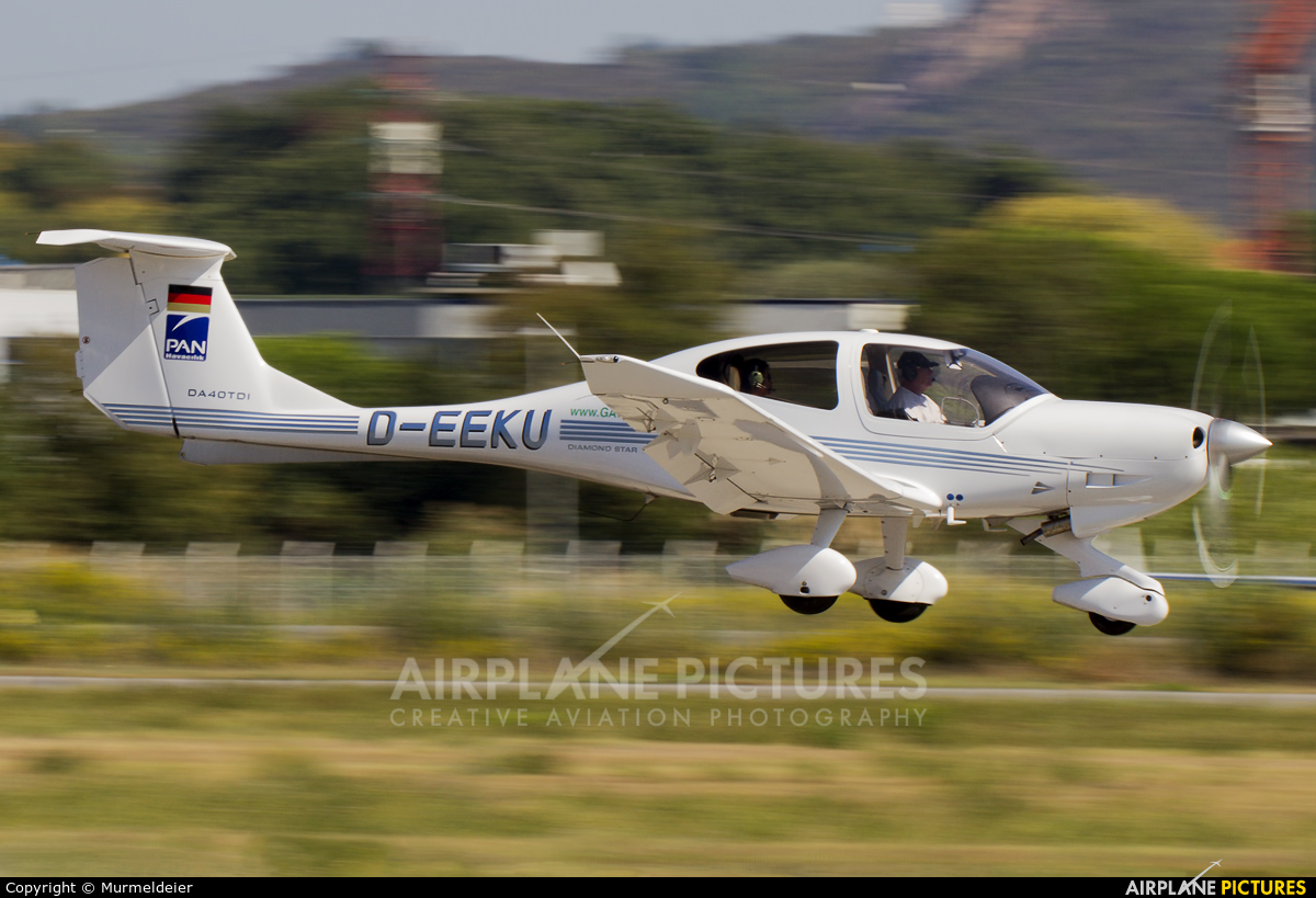 Private D-EEKU aircraft at Cannes - Mandelieu