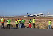 First spotter day in Lanzarote Airport title=