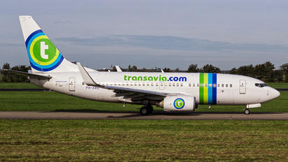 PH-XRE - Transavia Boeing 737-700