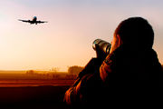 - - - Airport Overview - Airport Overview - Photography Location aircraft