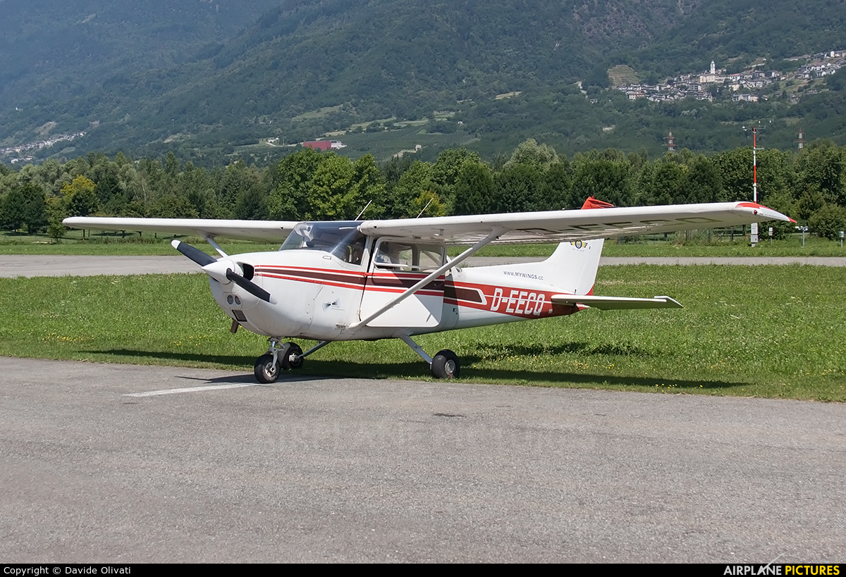 Private D-EECQ aircraft at Caiolo - Sondrio
