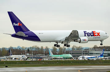 N117FE - FedEx Federal Express Boeing 767-300F