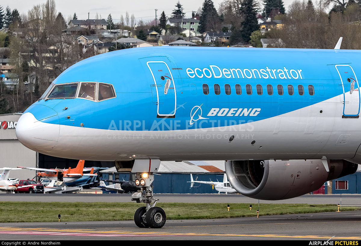 Boeing Company N757ET aircraft at Seattle - Boeing Field / King County Intl